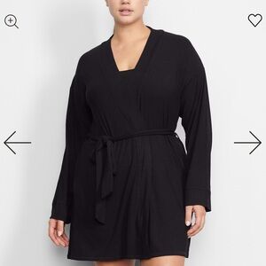 SKIMS robe SO soft!